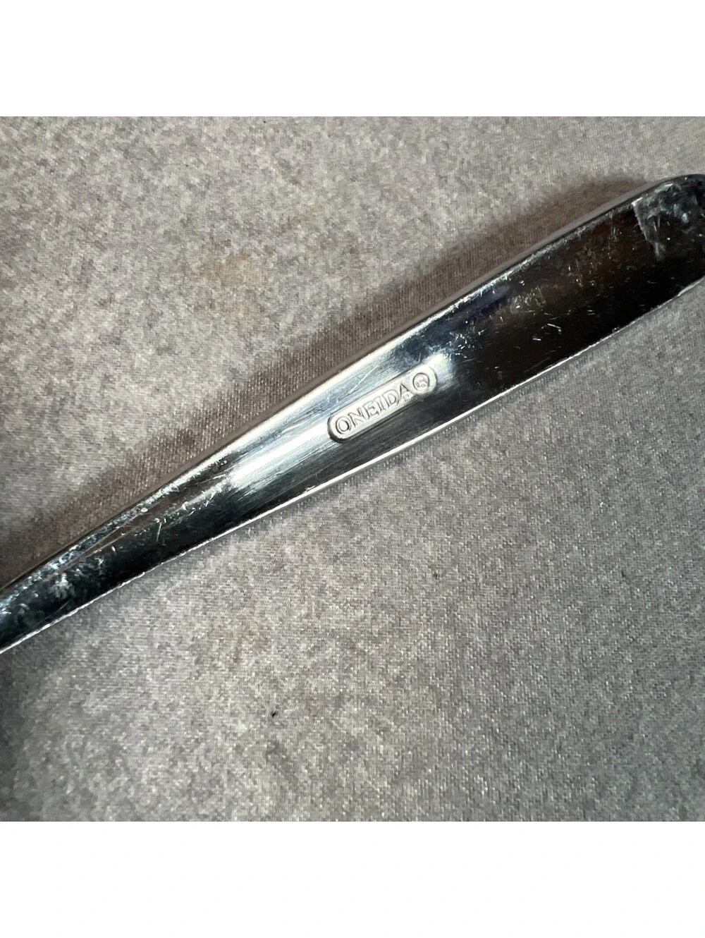 4 Oneida PENINSULA CASTLE JORDAN LAURA Stainless Place Soup Spoons